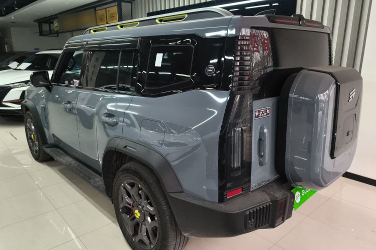 Used JETOUR Shanhai Traveler C-DM 2024 C-DM 208KM Mountain & Wilderness Edition Left Side