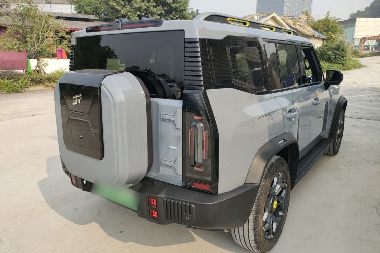 Used JETOUR Shanhai Traveler C-DM 2024 C-DM 208KM Mountain & Wilderness Edition Rear Right 45 Deg