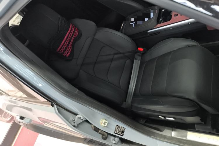 Used JETOUR Shanhai Traveler C-DM 2024 C-DM 208KM Mountain & Wilderness Edition Right Front Seat