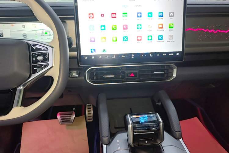 Used JETOUR Shanhai Traveler C-DM 2024 C-DM 208KM Mountain & Wilderness Edition Audio And AC Panel