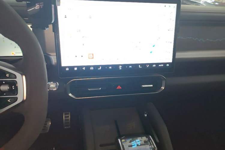 Used JETOUR Shanhai Traveler C-DM 2024 C-DM 129KM Linye Edition Audio And AC Panel