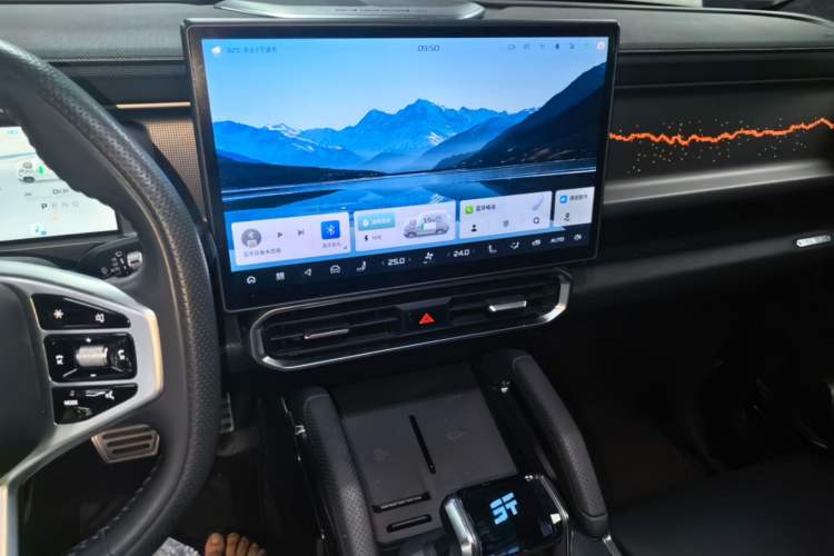 Used JETOUR Shanhai Traveler C-DM 2024 C-DM 208KM Mountain & Wilderness Edition Audio And AC Panel