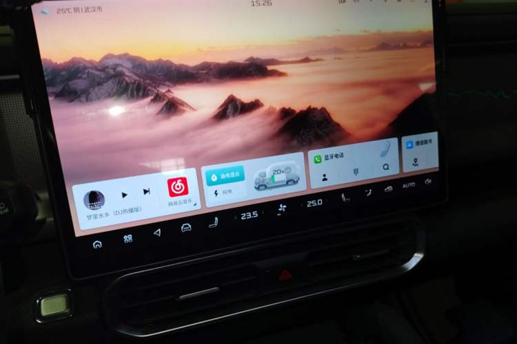 Used JETOUR Shanhai Traveler C-DM 2024 C-DM 208KM Mountain & Wilderness Edition Audio And AC Panel