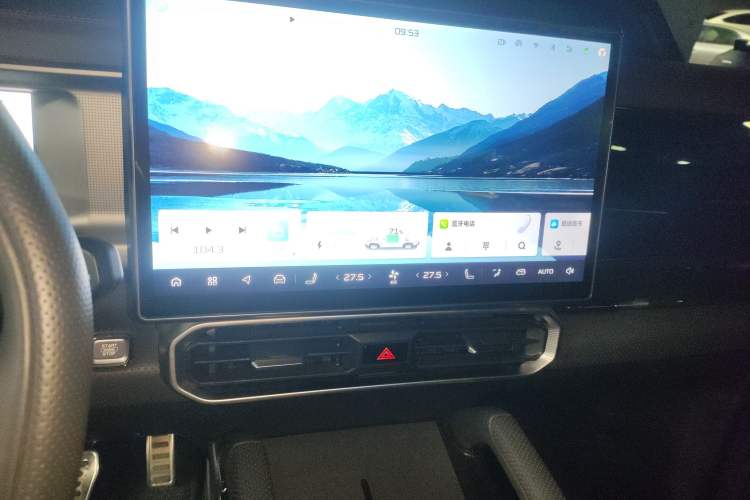 Used JETOUR Shanhai Traveler C-DM 2024 C-DM 206KM Four-Wheel Drive Wilderness Edition Audio And AC Panel