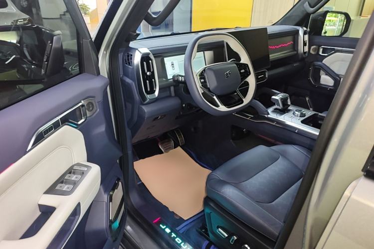Used JETOUR Shanhai Traveler C-DM 2024 C-DM 208KM Mountain & Wilderness Edition Driver Seat
