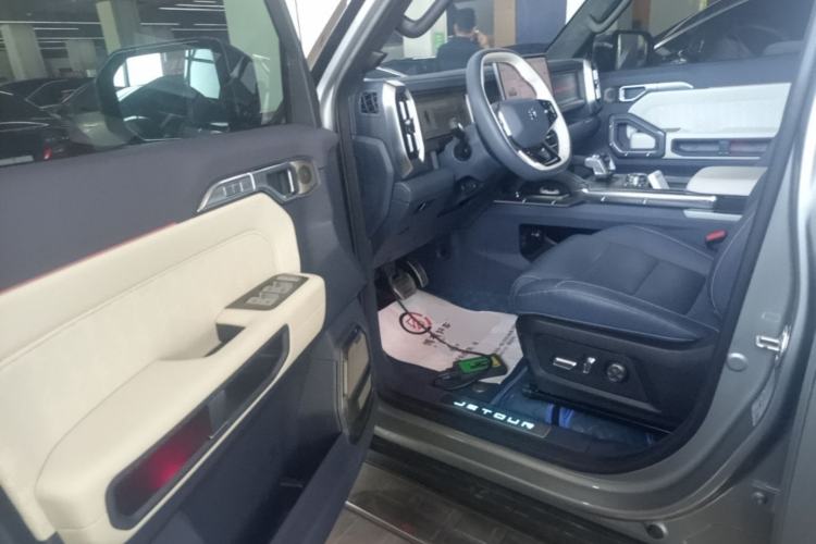 Used JETOUR Shanhai Traveler C-DM 2024 C-DM 208KM Mountain & Wilderness Edition Driver Seat