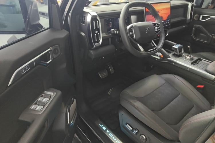 Used JETOUR Shanhai Traveler C-DM 2024 C-DM 208KM Mountain & Wilderness Edition Driver Seat