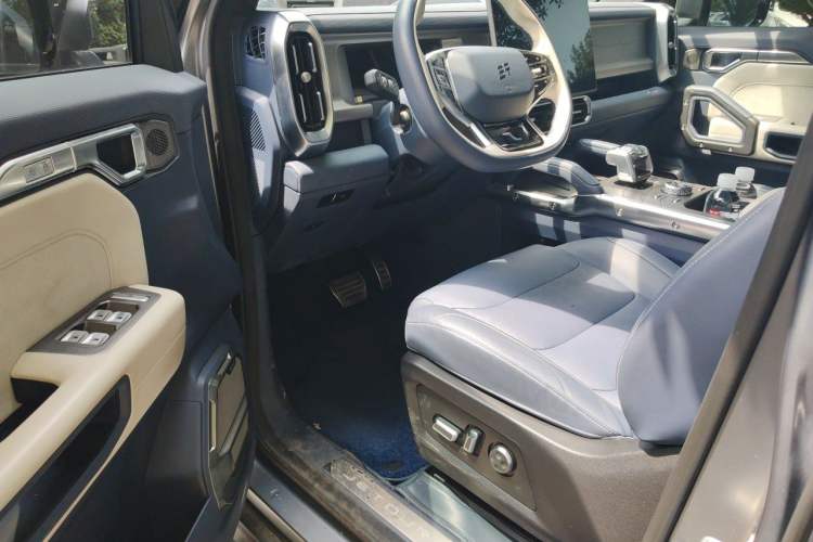 Used JETOUR Shanhai Traveler C-DM 2024 C-DM 208KM Mountain & Wilderness Edition Driver Seat
