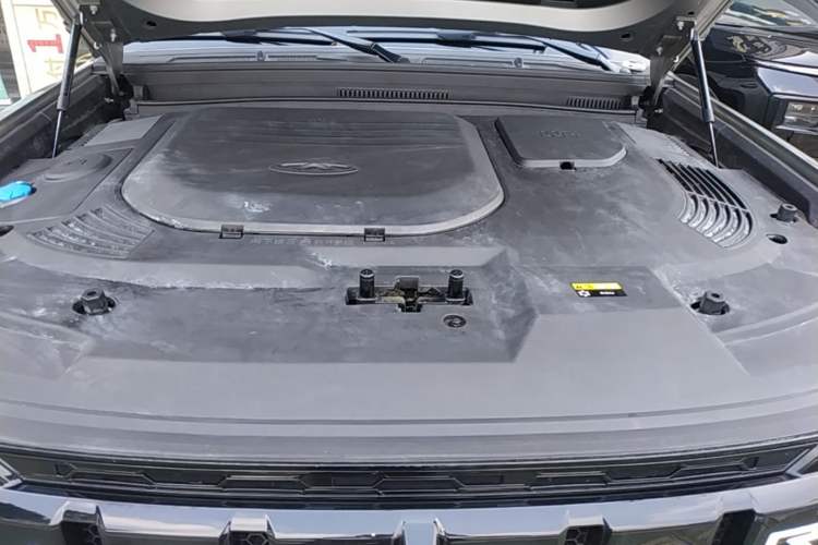 Used JETOUR Shanhai Traveler C-DM 2024 C-DM 129KM Linye Edition Engine Bay