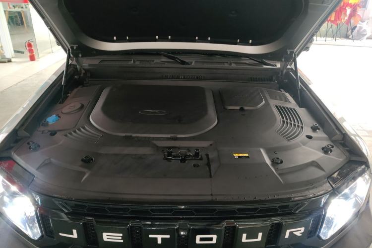 Used JETOUR Shanhai Traveler C-DM 2024 C-DM 208KM Mountain & Wilderness Edition Engine Bay