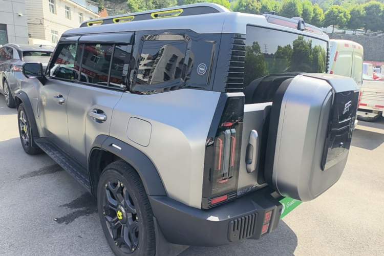 Used JETOUR Shanhai Traveler C-DM 2024 C-DM 208KM Mountain & Wilderness Edition Exterior 2