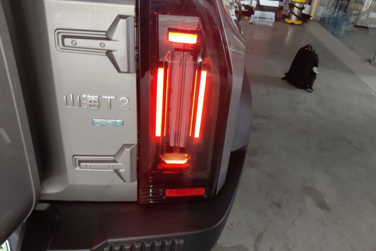 Used JETOUR Shanhai Traveler C-DM 2024 C-DM 208KM Mountain & Wilderness Edition Exterior 3