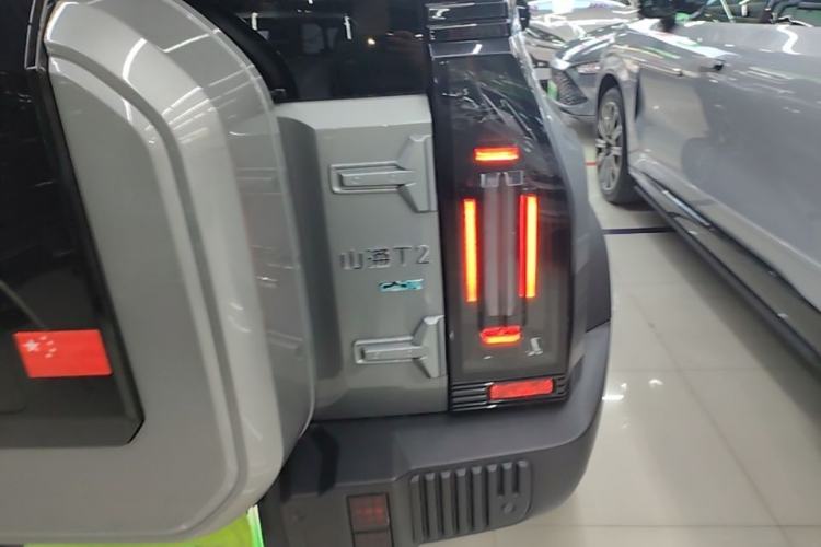 Used JETOUR Shanhai Traveler C-DM 2024 C-DM 208KM Mountain & Wilderness Edition Exterior 3