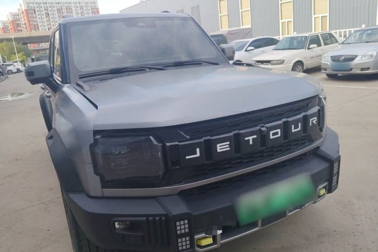 Used JETOUR Shanhai Traveler C-DM 2024 C-DM 208KM Mountain & Wilderness Edition Front Right 45 Deg