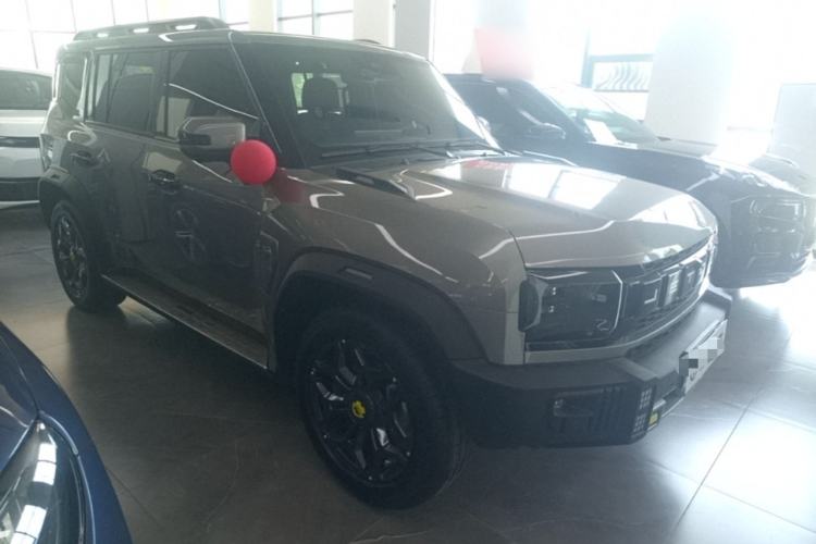 Used JETOUR Shanhai Traveler C-DM 2024 C-DM 208KM Mountain & Wilderness Edition Front Right 45 Deg