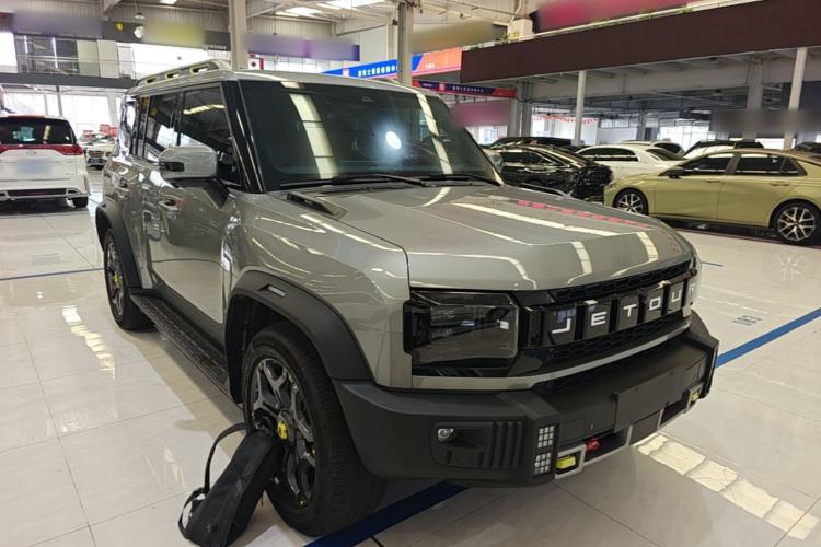 Used JETOUR Shanhai Traveler C-DM 2024 C-DM 208KM Mountain & Wilderness Edition Front Right 45 Deg
