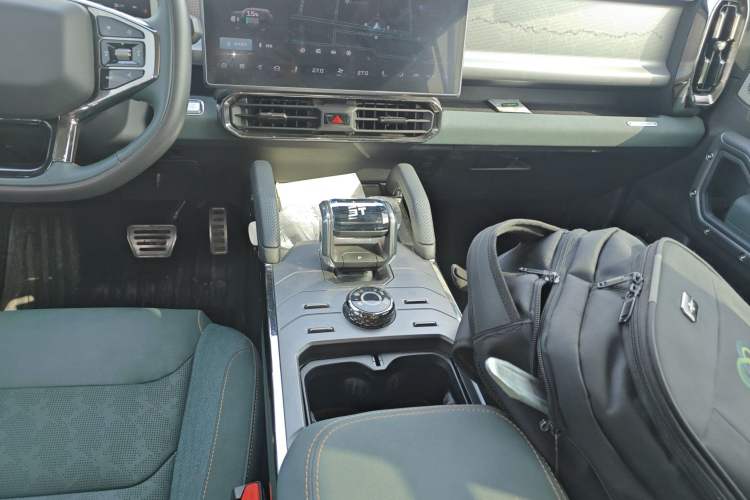Used JETOUR Shanhai Traveler C-DM 2024 C-DM 129KM Linye Edition Gear Lever