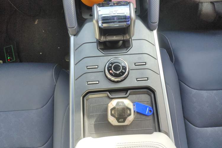Used JETOUR Shanhai Traveler C-DM 2024 C-DM 129KM Linye Edition Gear Lever