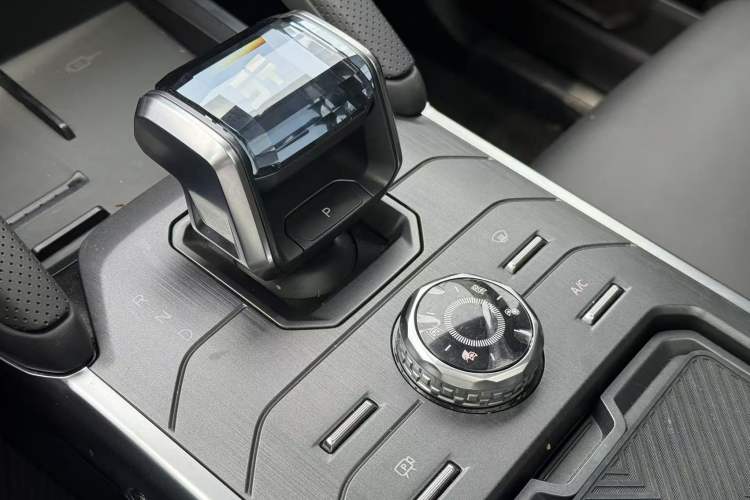 Used JETOUR Shanhai Traveler C-DM 2024 C-DM 129KM Linye Edition Gear Lever