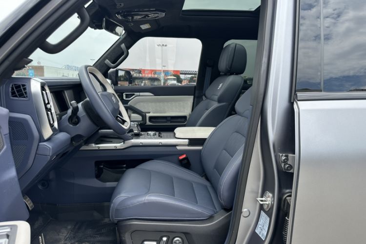 Used JETOUR Shanhai Traveler C-DM 2024 C-DM 208KM Mountain & Wilderness Edition Interior 8