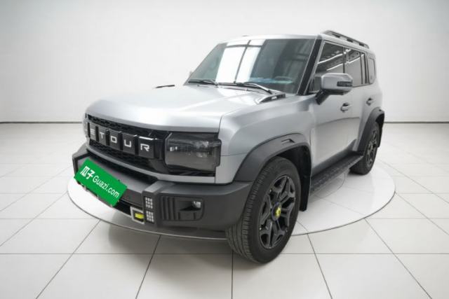 Używany JETOUR Shanhai Traveler C-DM 2024 C-DM 208KM Mountain & Wilderness Edition
