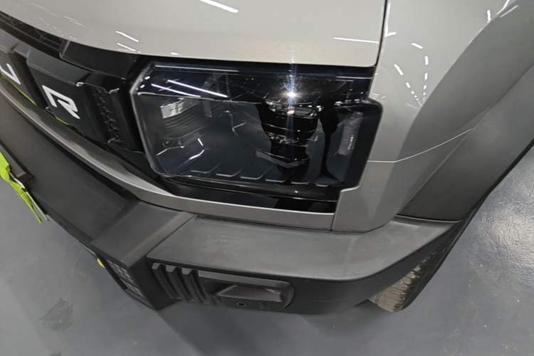 Used JETOUR Shanhai Traveler C-DM 2024 C-DM 208KM Mountain & Wilderness Edition Left Front Headlight