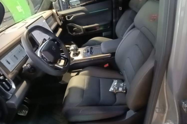 Used JETOUR Shanhai Traveler C-DM 2024 C-DM 208KM Mountain & Wilderness Edition Left Front Seat