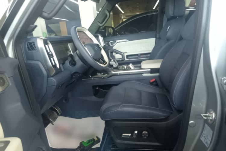 Used JETOUR Shanhai Traveler C-DM 2024 C-DM 208KM Mountain & Wilderness Edition Left Front Seat