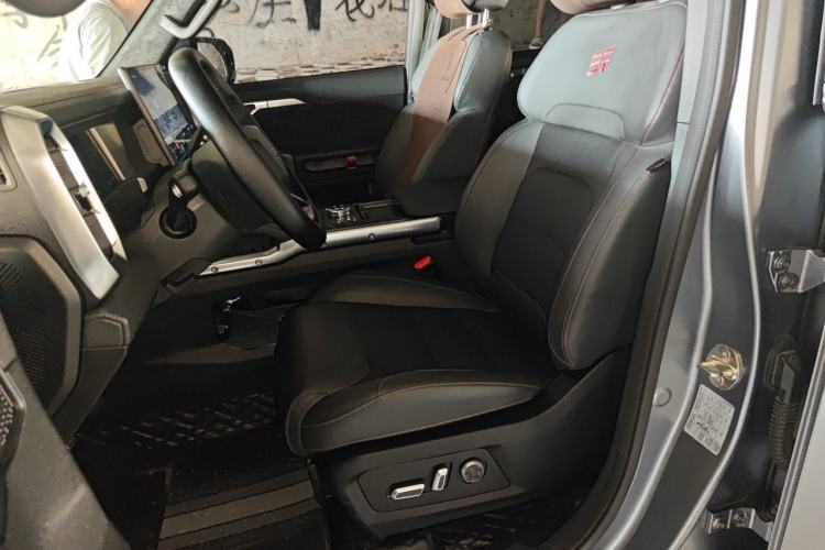 Used JETOUR Shanhai Traveler C-DM 2024 C-DM 208KM Mountain & Wilderness Edition Left Front Seat