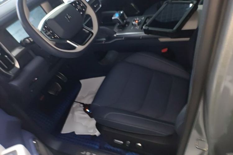 Used JETOUR Shanhai Traveler C-DM 2024 C-DM 208KM Mountain & Wilderness Edition Left Front Seat