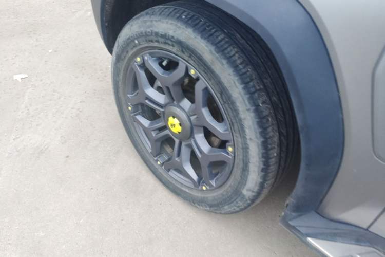 Used JETOUR Shanhai Traveler C-DM 2024 C-DM 208KM Mountain & Wilderness Edition Left Front Wheel Hub
