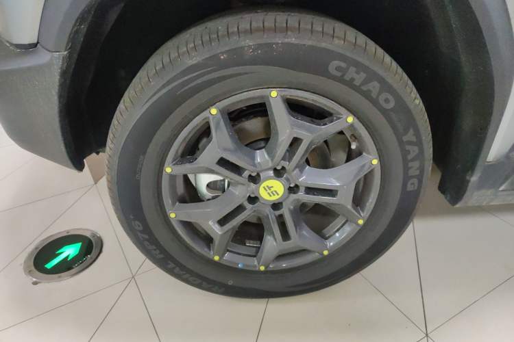 Used JETOUR Shanhai Traveler C-DM 2024 C-DM 129KM Wilderness Edition Left Front Wheel Hub