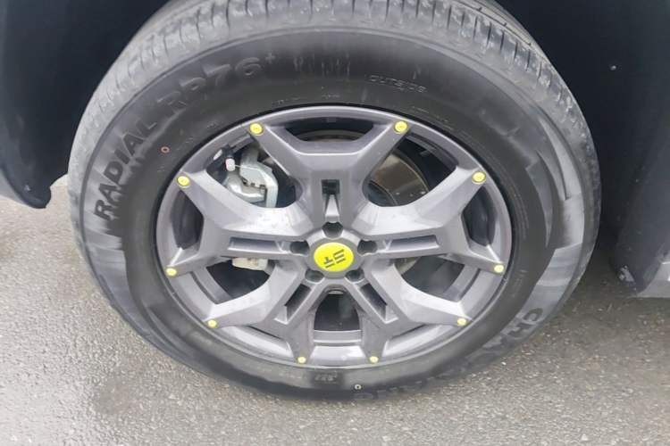 Used JETOUR Shanhai Traveler C-DM 2024 C-DM 129KM Linye Edition Left Front Wheel Hub