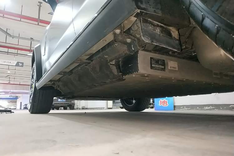 Used JETOUR Shanhai Traveler C-DM 2024 C-DM 208KM Mountain & Wilderness Edition Left Side Sill