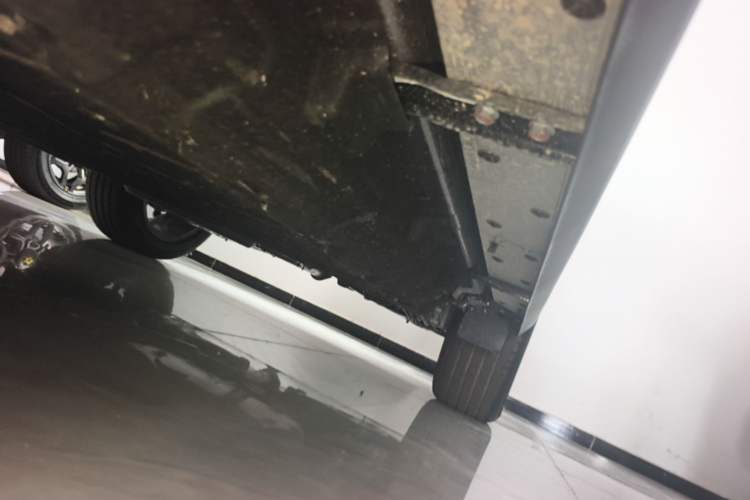 Used JETOUR Shanhai Traveler C-DM 2024 C-DM 208KM Mountain & Wilderness Edition Left Side Sill