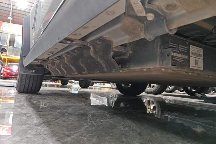 Used JETOUR Shanhai Traveler C-DM 2024 C-DM 129KM Linye Edition Left Side Sill