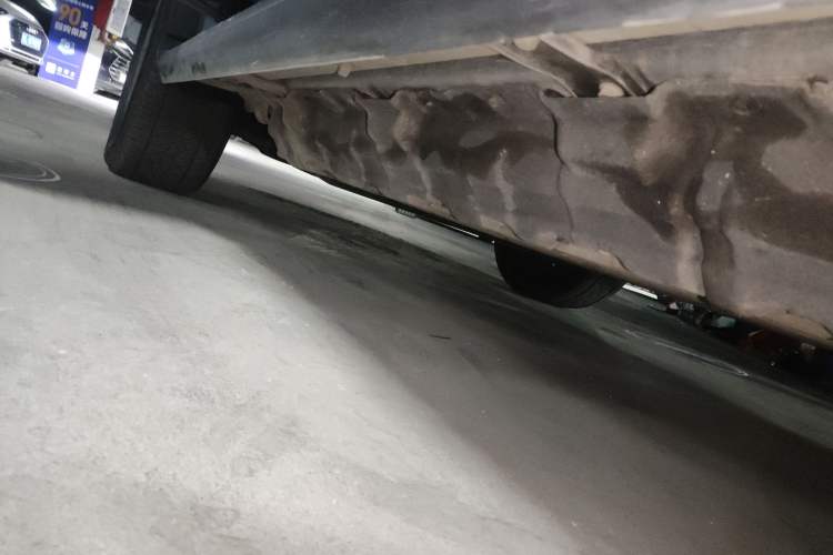 Used JETOUR Shanhai Traveler C-DM 2024 C-DM 206KM Four-Wheel Drive Wilderness Edition Left Side Sill