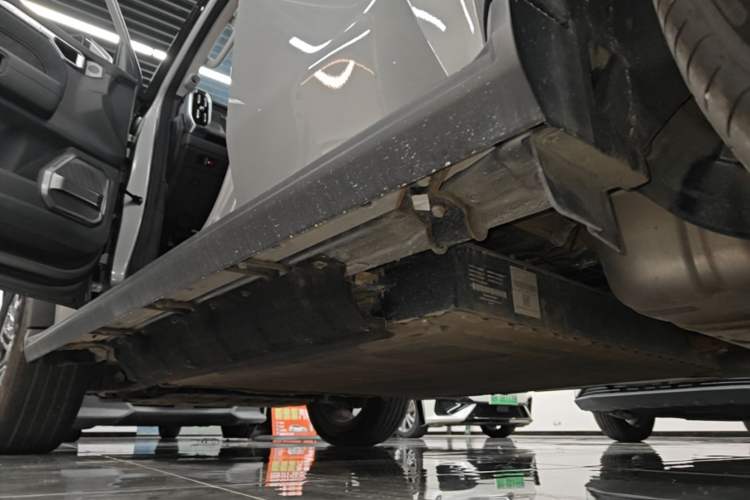 Used JETOUR Shanhai Traveler C-DM 2024 C-DM 129KM Linye Edition Left Side Sill