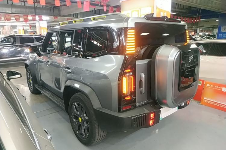 Used JETOUR Shanhai Traveler C-DM 2024 C-DM 208KM Mountain & Wilderness Edition Rear Left 45 Deg