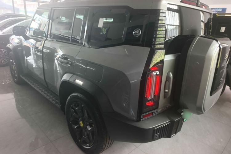 Used JETOUR Shanhai Traveler C-DM 2024 C-DM 208KM Mountain & Wilderness Edition Rear Left 45 Deg