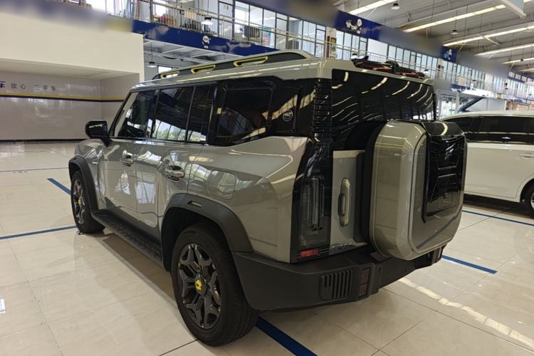 Used JETOUR Shanhai Traveler C-DM 2024 C-DM 208KM Mountain & Wilderness Edition Rear Left 45 Deg