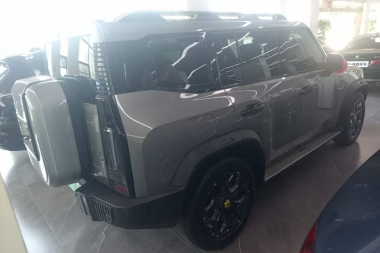 Used JETOUR Shanhai Traveler C-DM 2024 C-DM 208KM Mountain & Wilderness Edition Rear Right 45 Deg