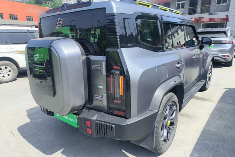 Used JETOUR Shanhai Traveler C-DM 2024 C-DM 208KM Mountain & Wilderness Edition Rear Right 45 Deg