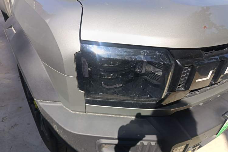 Used JETOUR Shanhai Traveler C-DM 2024 C-DM 208KM Mountain & Wilderness Edition Right Front Headlight