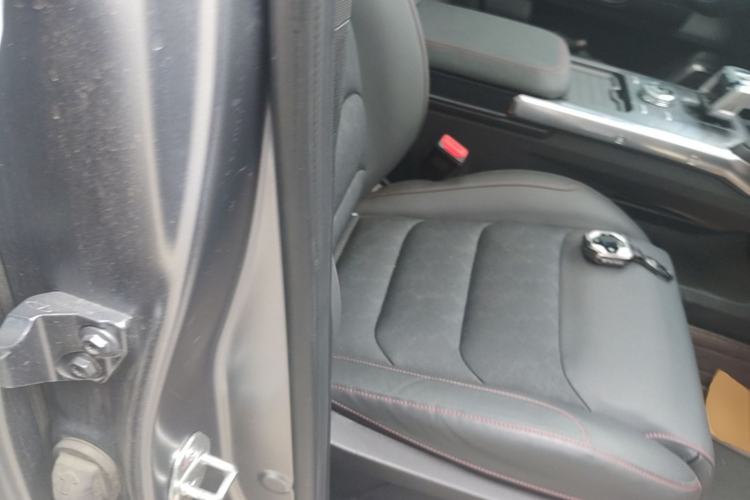 Used JETOUR Shanhai Traveler C-DM 2024 C-DM 208KM Mountain & Wilderness Edition Right Front Seat
