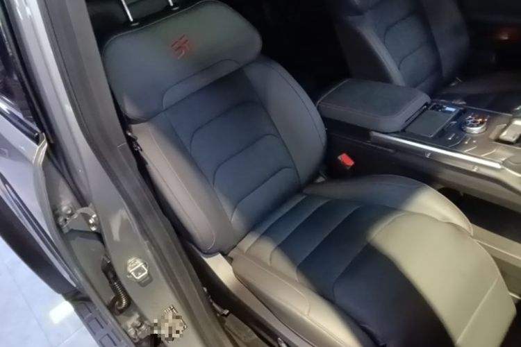 Used JETOUR Shanhai Traveler C-DM 2024 C-DM 208KM Mountain & Wilderness Edition Right Front Seat