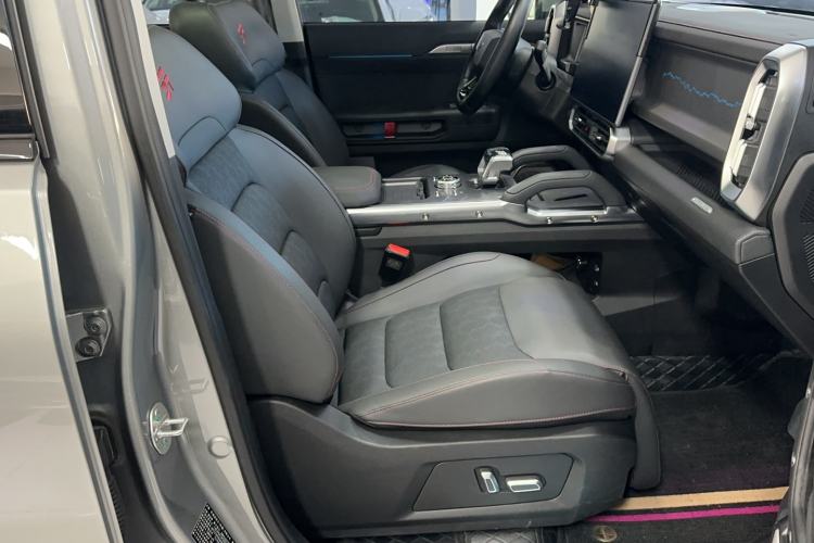 Used JETOUR Shanhai Traveler C-DM 2024 C-DM 129KM Linye Edition Right Front Seat