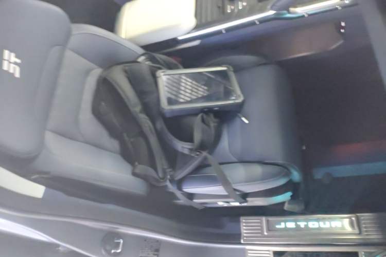 Used JETOUR Shanhai Traveler C-DM 2024 C-DM 129KM Linye Edition Right Front Seat