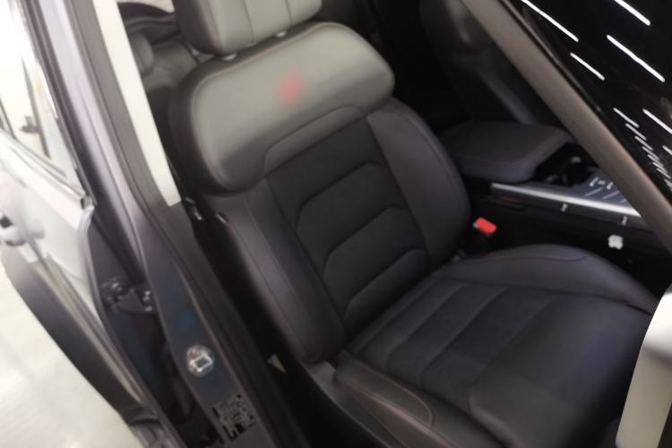 Used JETOUR Shanhai Traveler C-DM 2024 C-DM 206KM Four-Wheel Drive Wilderness Edition Right Front Seat
