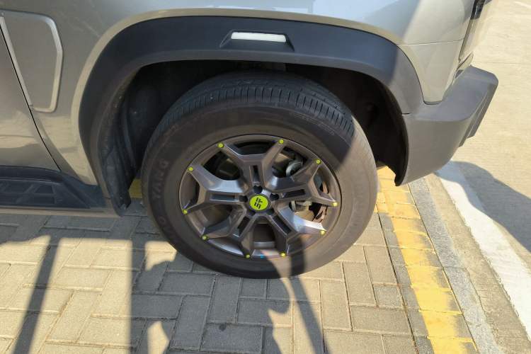 Used JETOUR Shanhai Traveler C-DM 2024 C-DM 129KM Linye Edition Right Front Wheel Hub